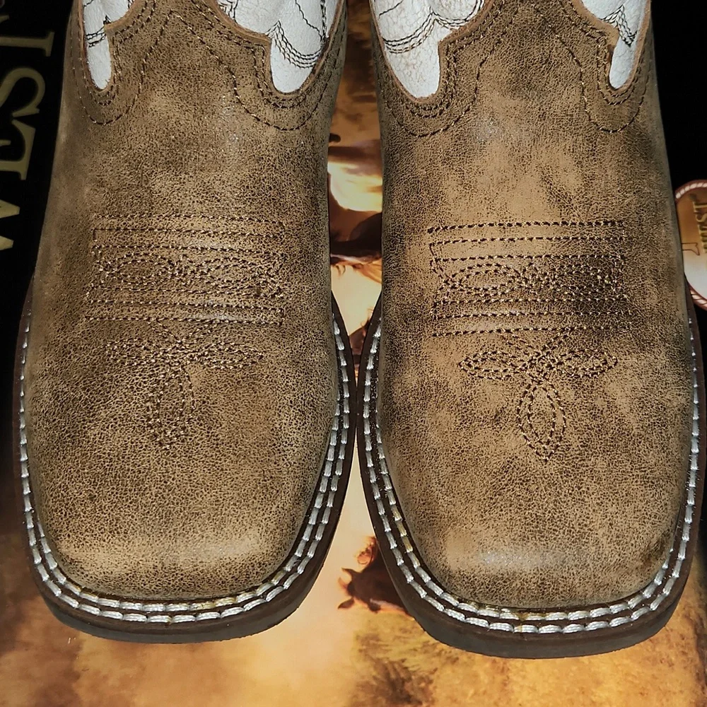 NIB Smoky Mountain Boots 👢